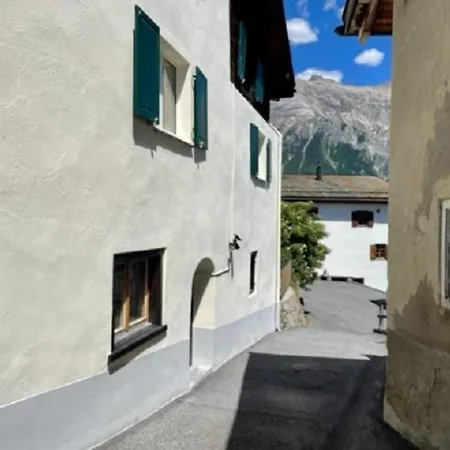 15 Zr Einliegerwohnung *